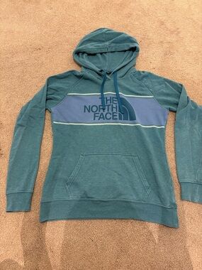 The North Face Teal Pullover Hoodie size small